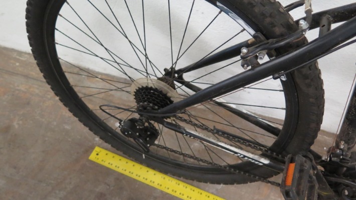 mongoose excursion mountain bike